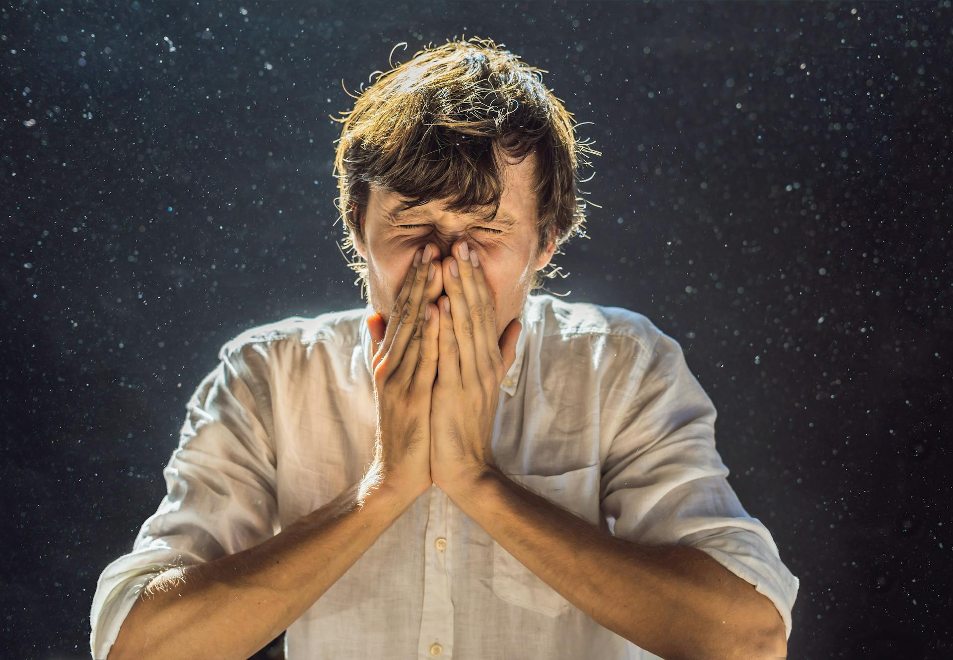 Niezen Waardoor nies je, en wat heeft zonlicht met niezen te maken? Niezen Waardoor nies je, en wat heeft zonlicht met niezen te maken?