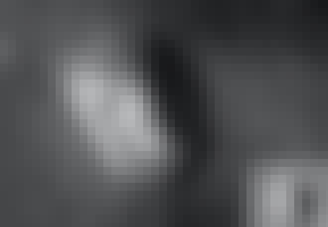 Hvad der tilsyneladende ligner et ansigt, er i virkeligheden en stenformation med skygger. Hvad der tilsyneladende ligner et ansigt, er i virkeligheden en stenformation med skygger.