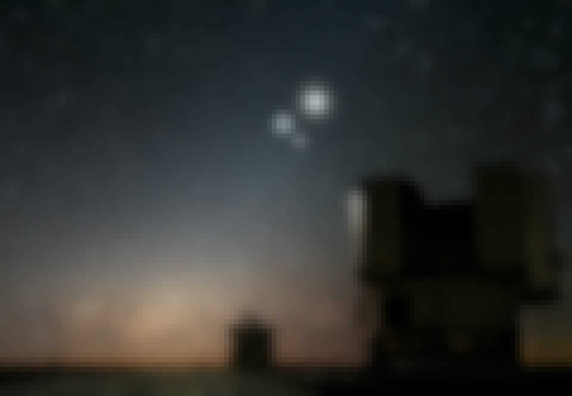 Saturn og Jupiter møtes i en konjunksjon 21. desember 2020 Saturn og Jupiter møtes i en konjunksjon 21. desember 2020