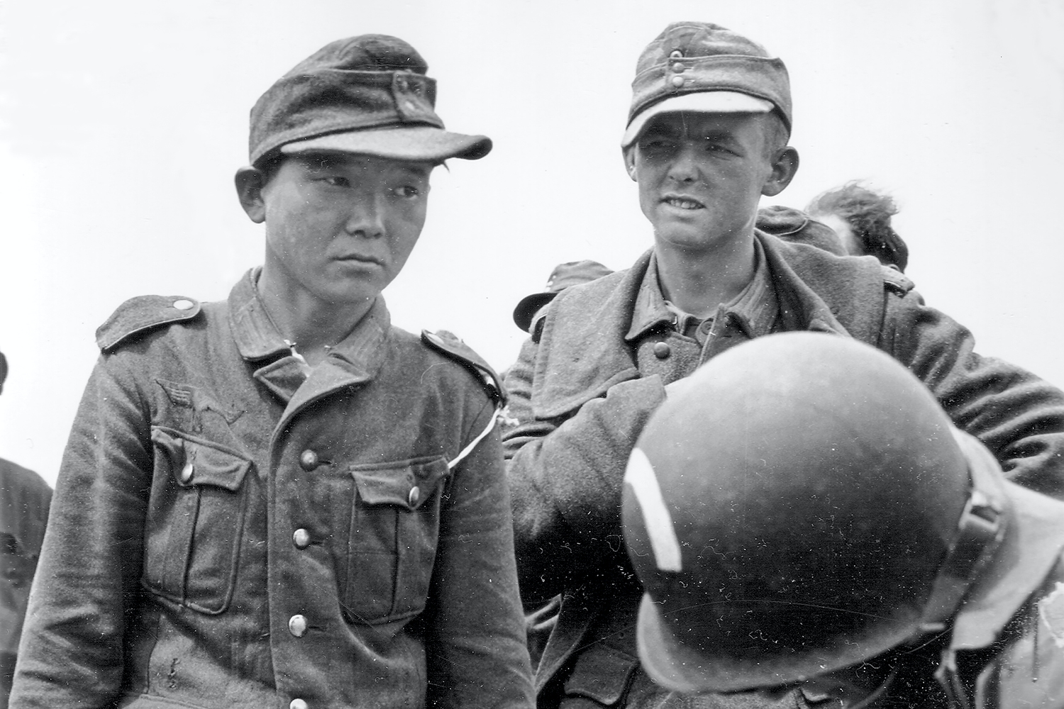 Qora qizlar porno Taxtlar oyini bir jins